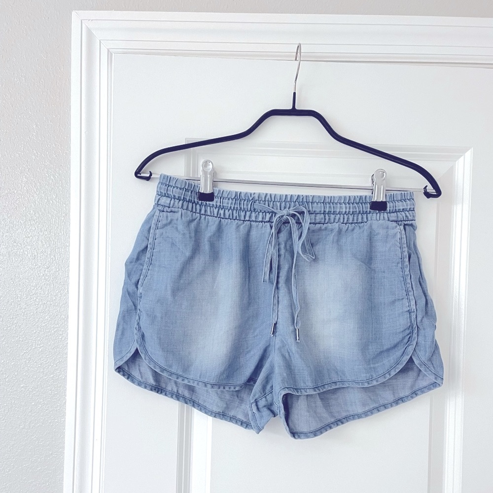 H&M | Chambray Drawstring Shorts | Size 2